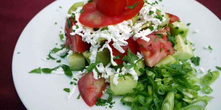 Šopský šalát - Meze