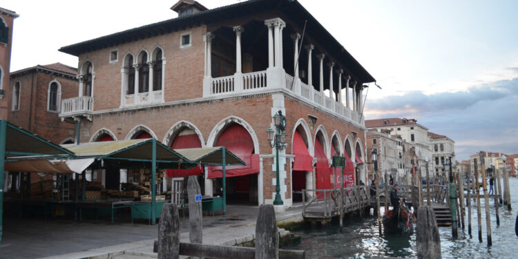 Mercato di Rialto, Venezia, Benátky